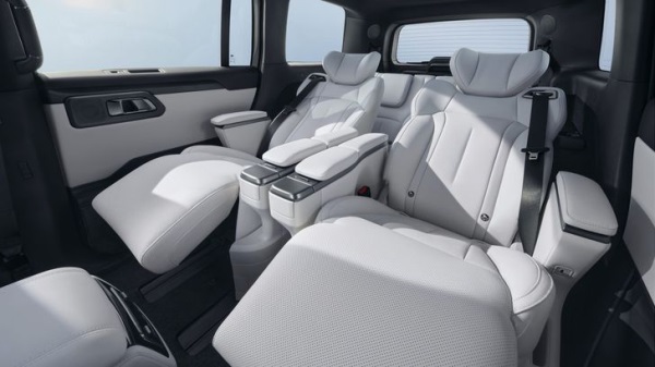 В России могут начать производство больших и мощных внедорожников