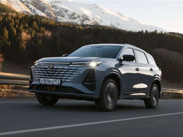 В Калининграде готовятся к расширению модельной линейки Changan