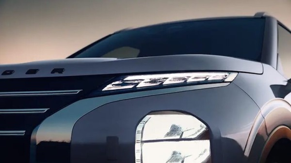 Возвращение или нет: Mitsubishi запатентовал имя Outlander в России