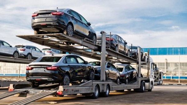 Найден необычный способ удешевить российские автомобили за рубежом