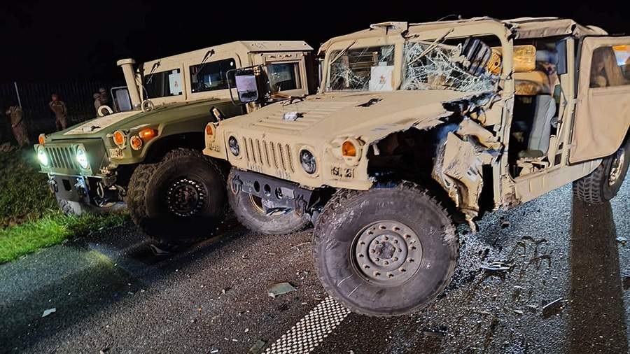 В Польше автобус столкнулся с колонной американских военных автомобилей