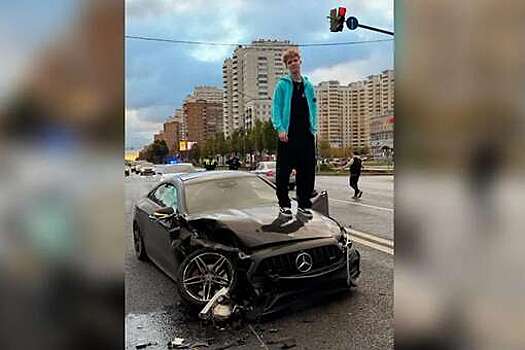 РЕН ТВ: массовую аварию на юго-востоке Москвы устроил блогер Илья Царевский