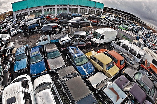 С июля в Москве на утилизацию вывезли 1,2 тысячи бесхозных машин