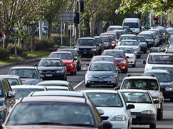 Путин заявил, что автомобили с ДВС останутся востребованными на десятилетия